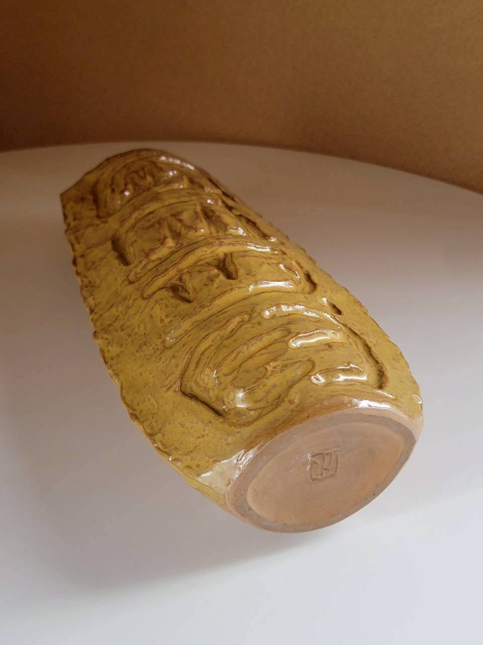 Mustard Totem