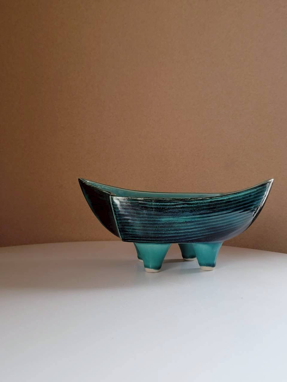 Teal Crescent