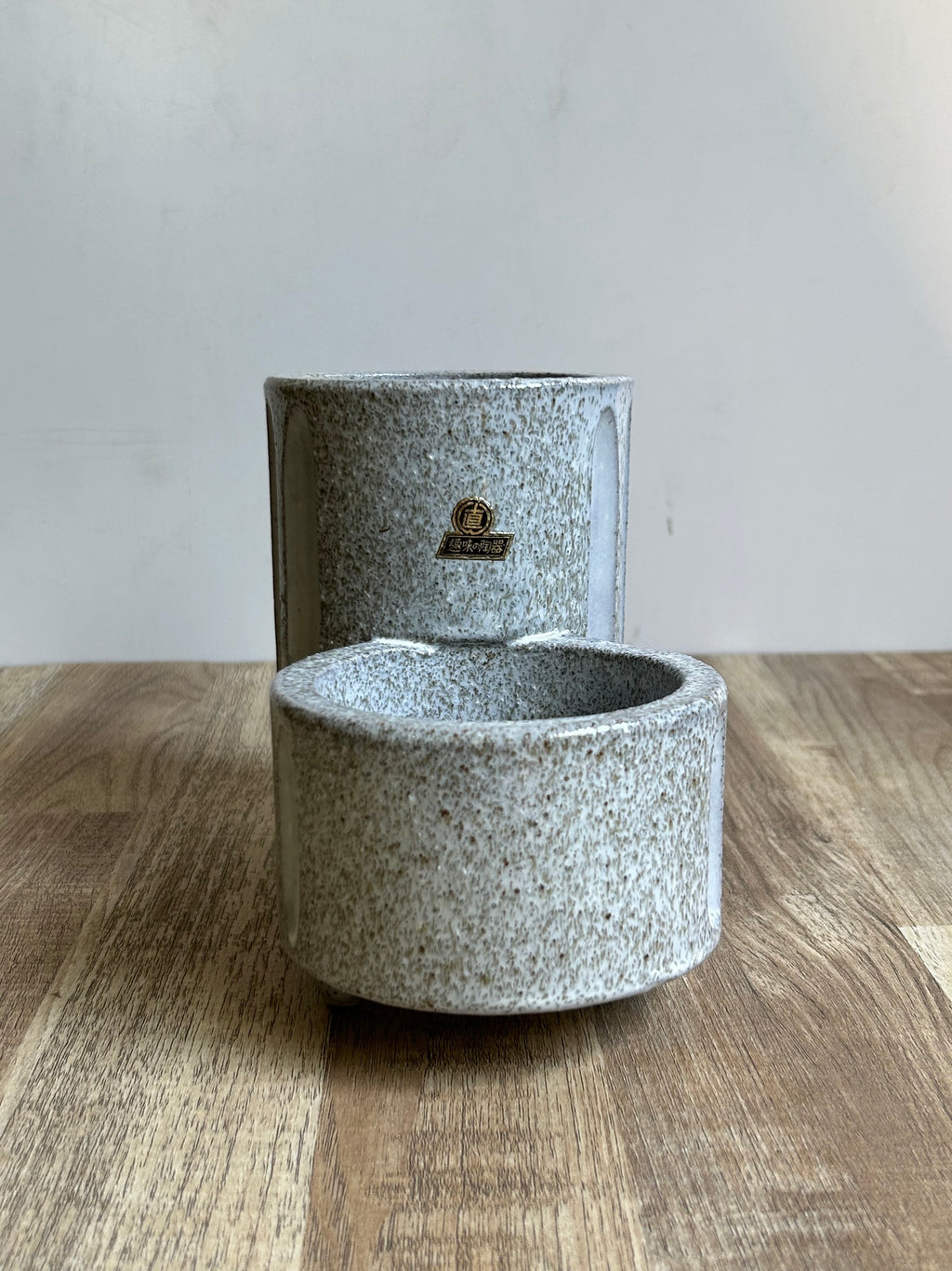 Grey Dual Well