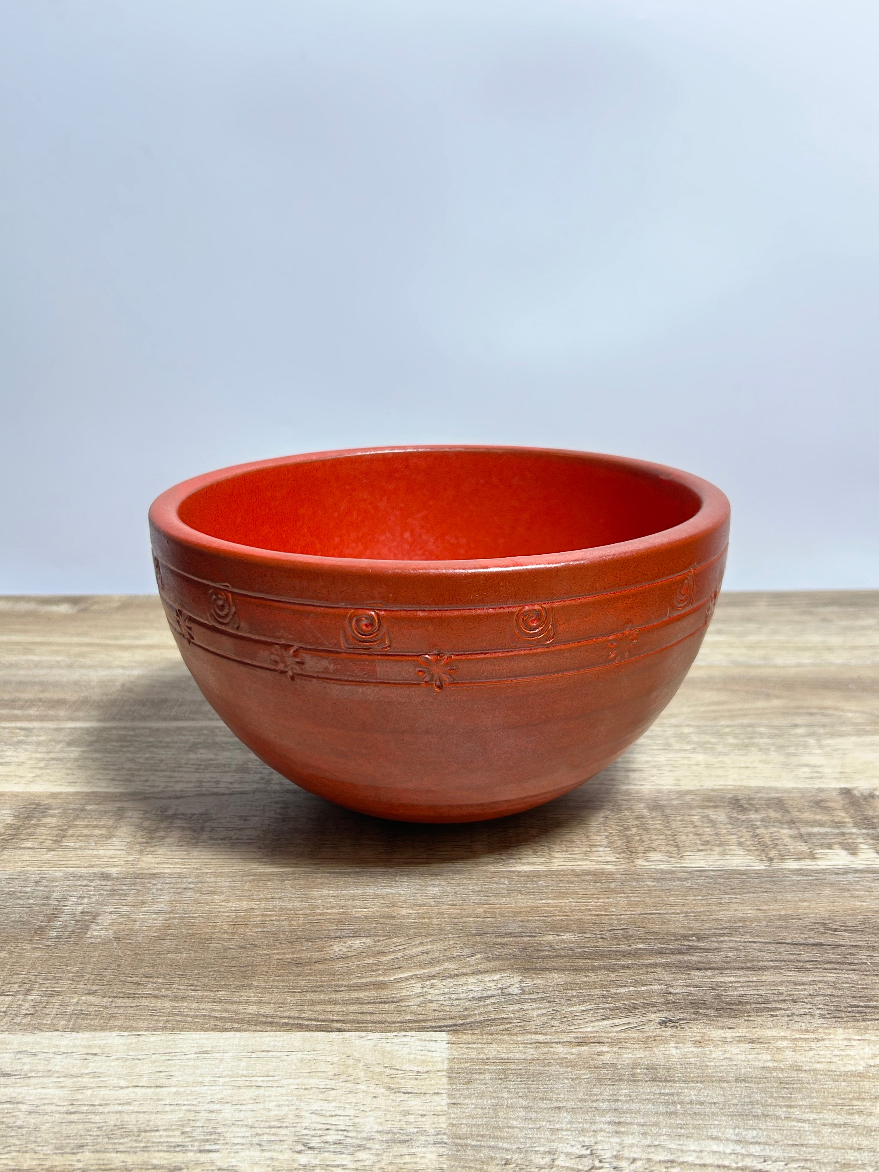 Red Round