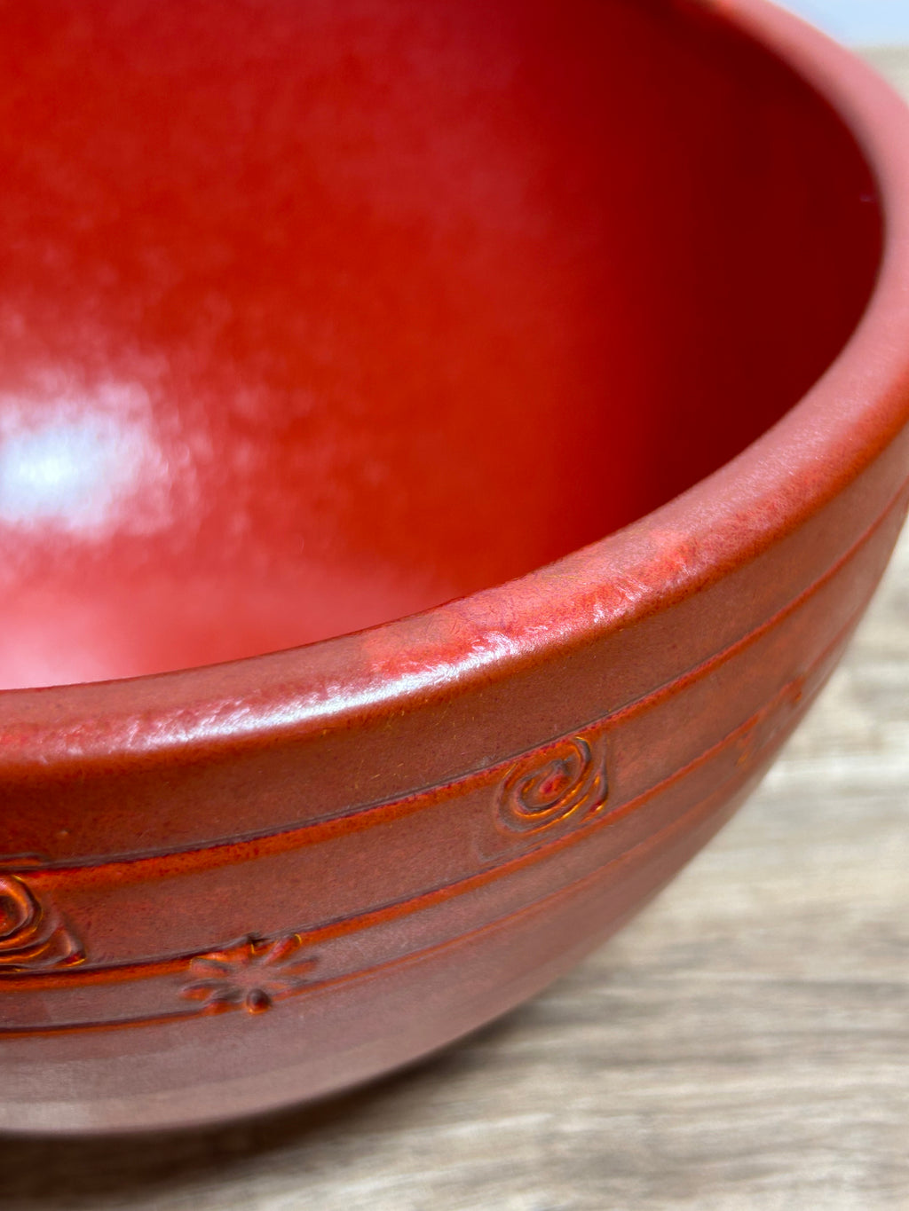 Red Round